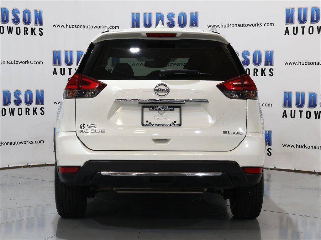 2017 Nissan Rogue - $16,600