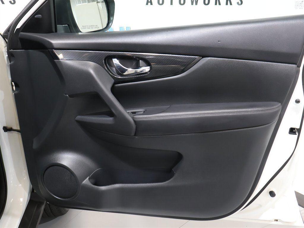 2017 Nissan Rogue - $16,600