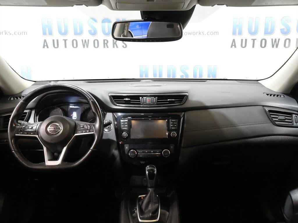 2017 Nissan Rogue - $16,600
