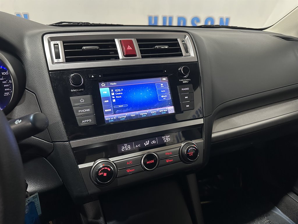 2019 Subaru Legacy photo
