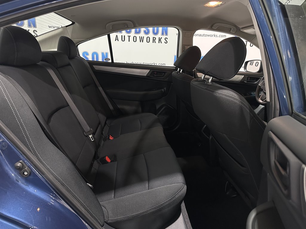 2019 Subaru Legacy photo