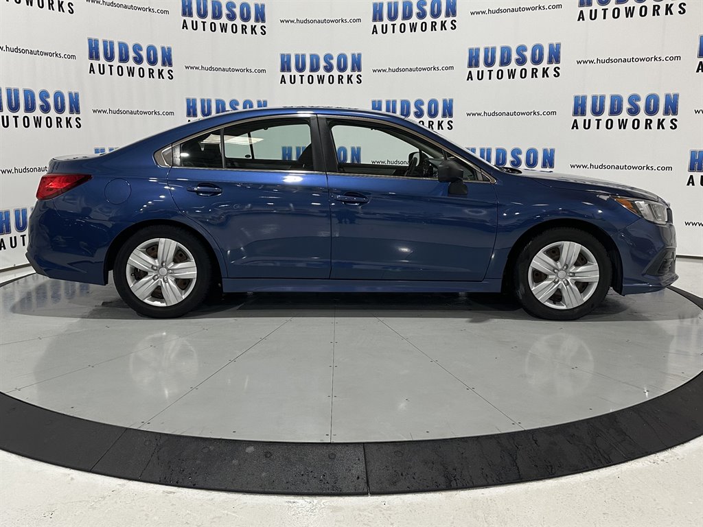 2019 Subaru Legacy photo