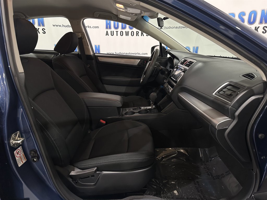 2019 Subaru Legacy photo