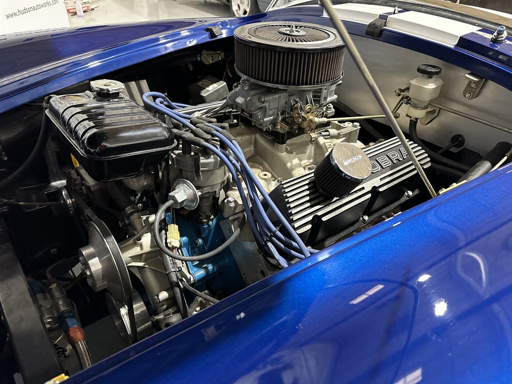 1965 Shelby Cobra Superformance Mkiii photo