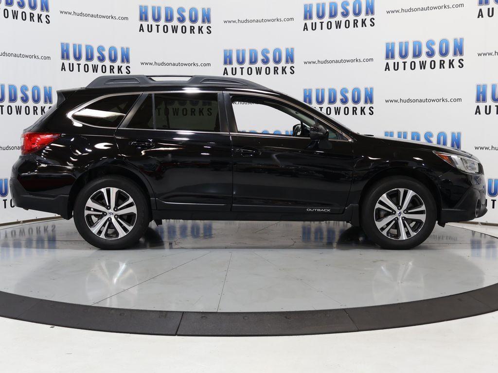 2018 Subaru Outback - $24,600