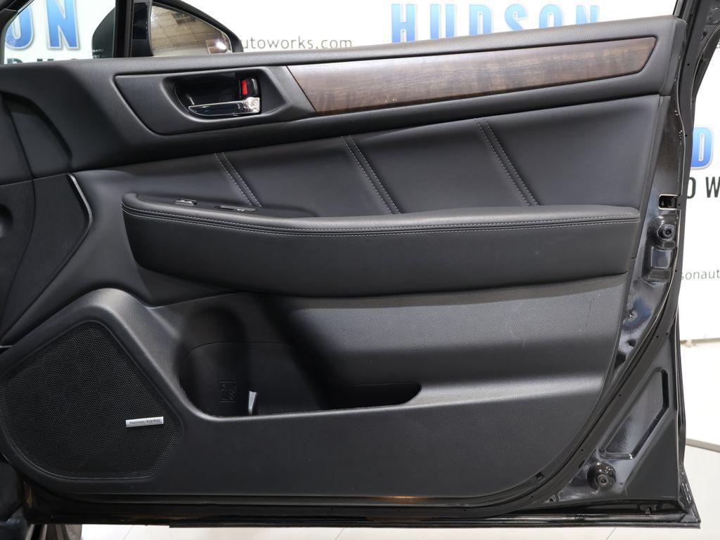 2018 Subaru Outback - $24,600