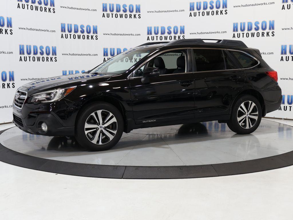 2018 Subaru Outback - $24,600