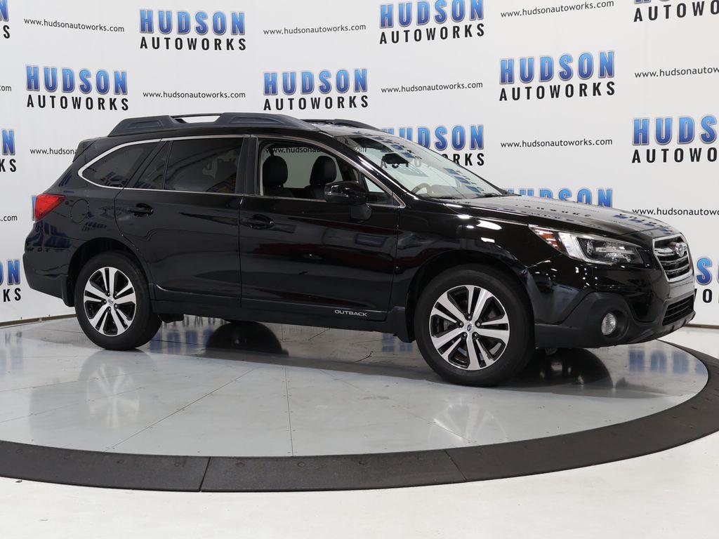 2018 Subaru Outback - $24,600