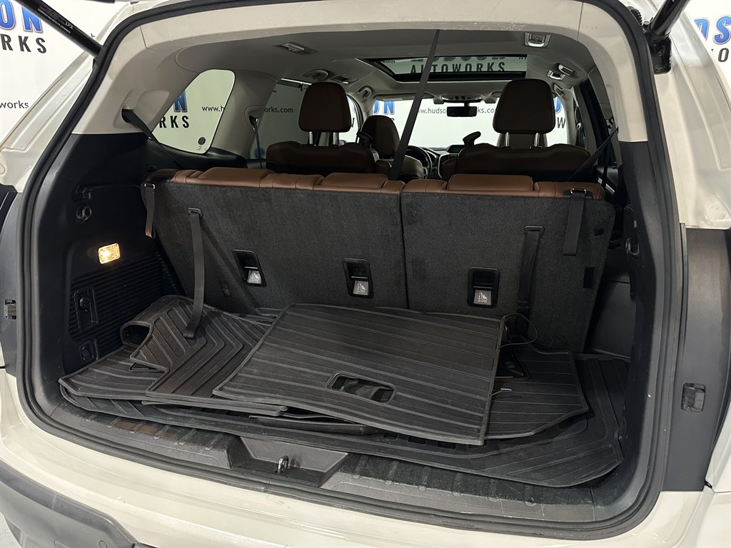 2019 Subaru Ascent Touring photo