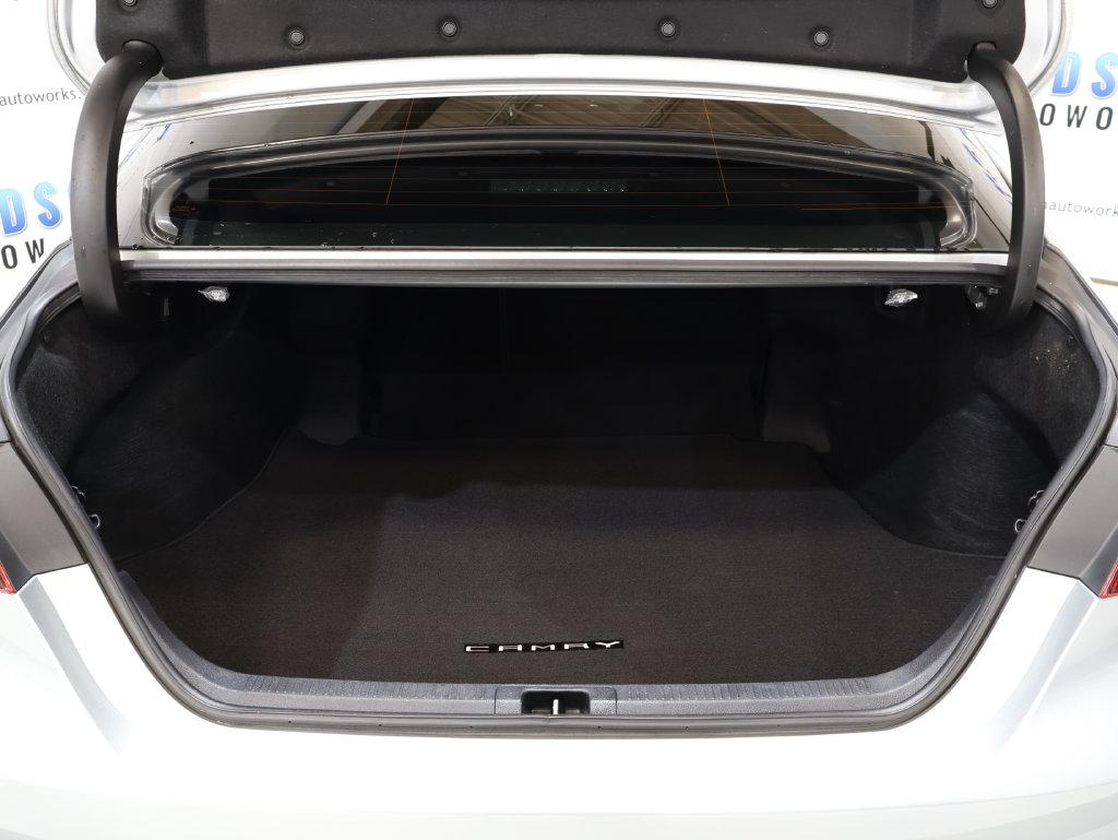 2019 Toyota Camry - $25,500