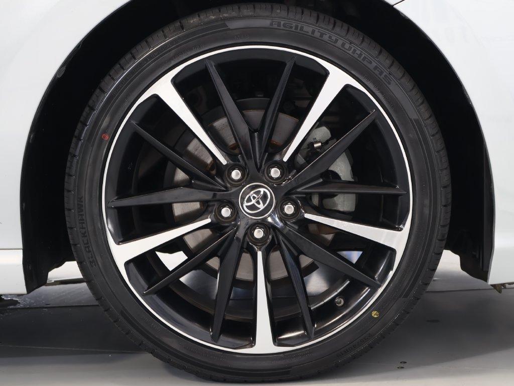 2019 Toyota Camry - $25,500