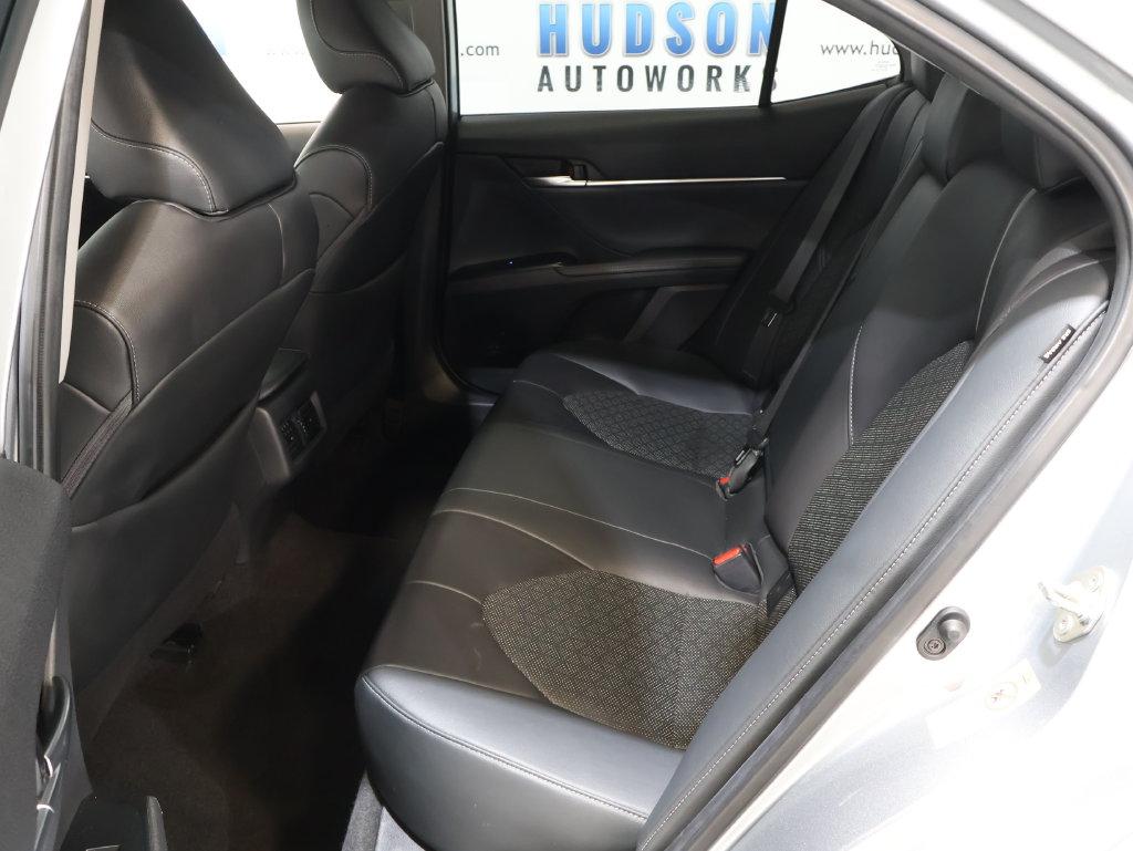 2019 Toyota Camry - $25,500