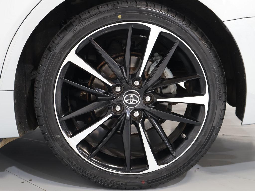 2019 Toyota Camry - $25,500