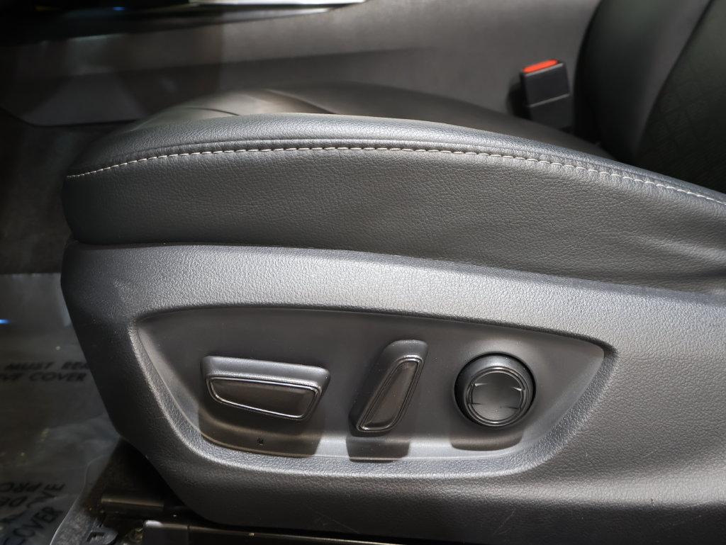 2019 Toyota Camry - $25,500