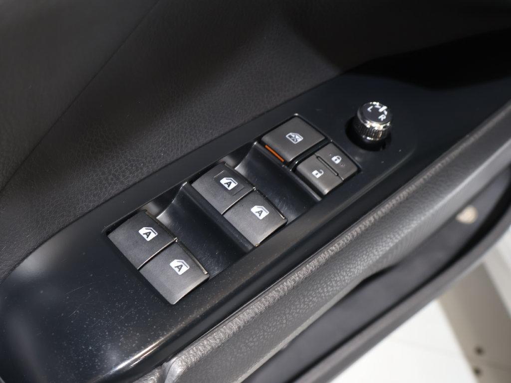 2019 Toyota Camry - $25,500