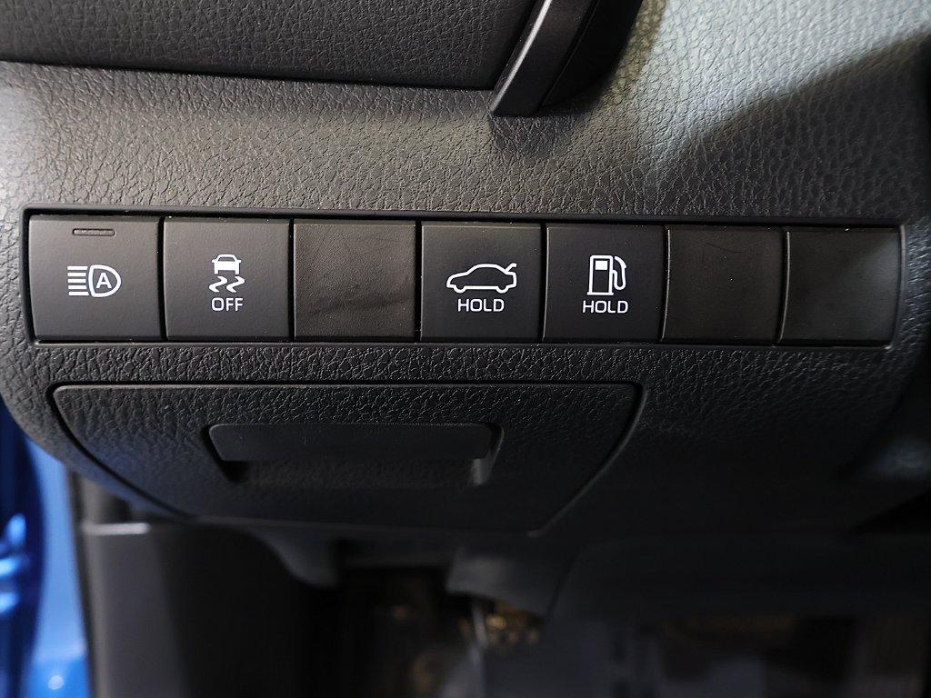 2020 Toyota Camry - $22,300