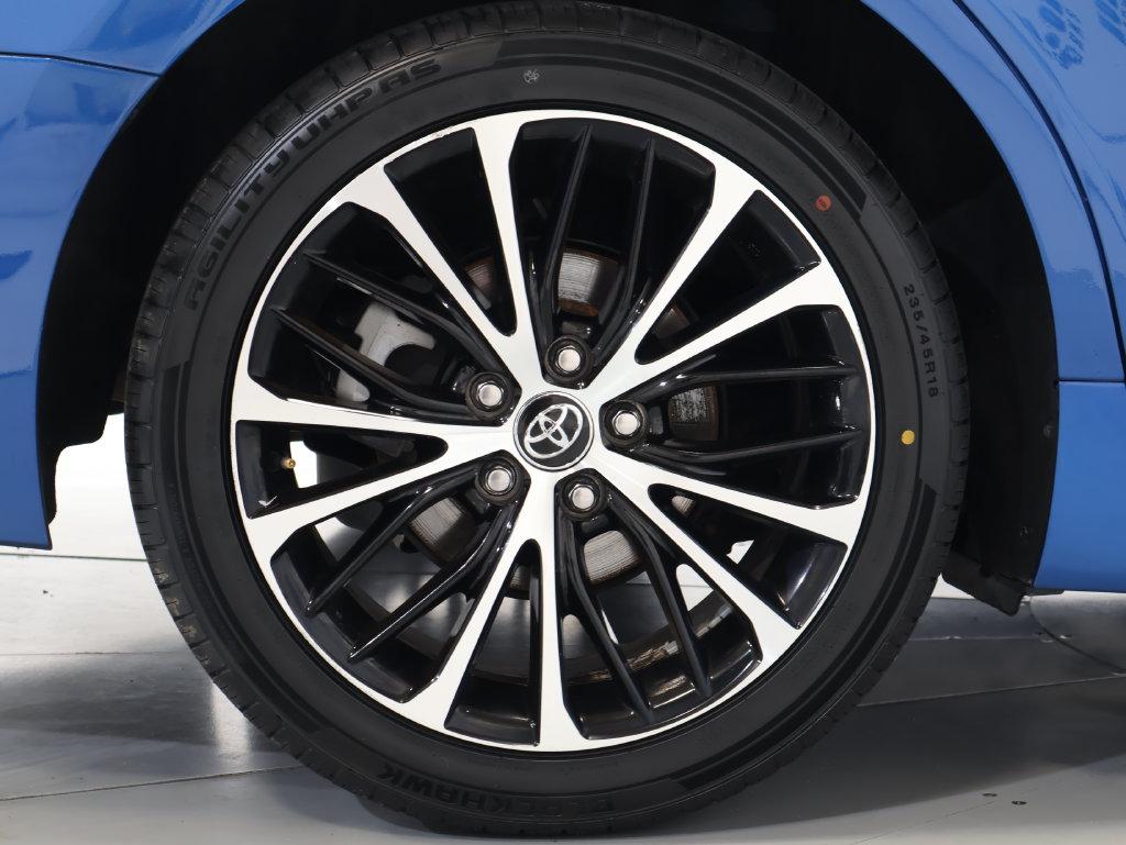2020 Toyota Camry - $22,300