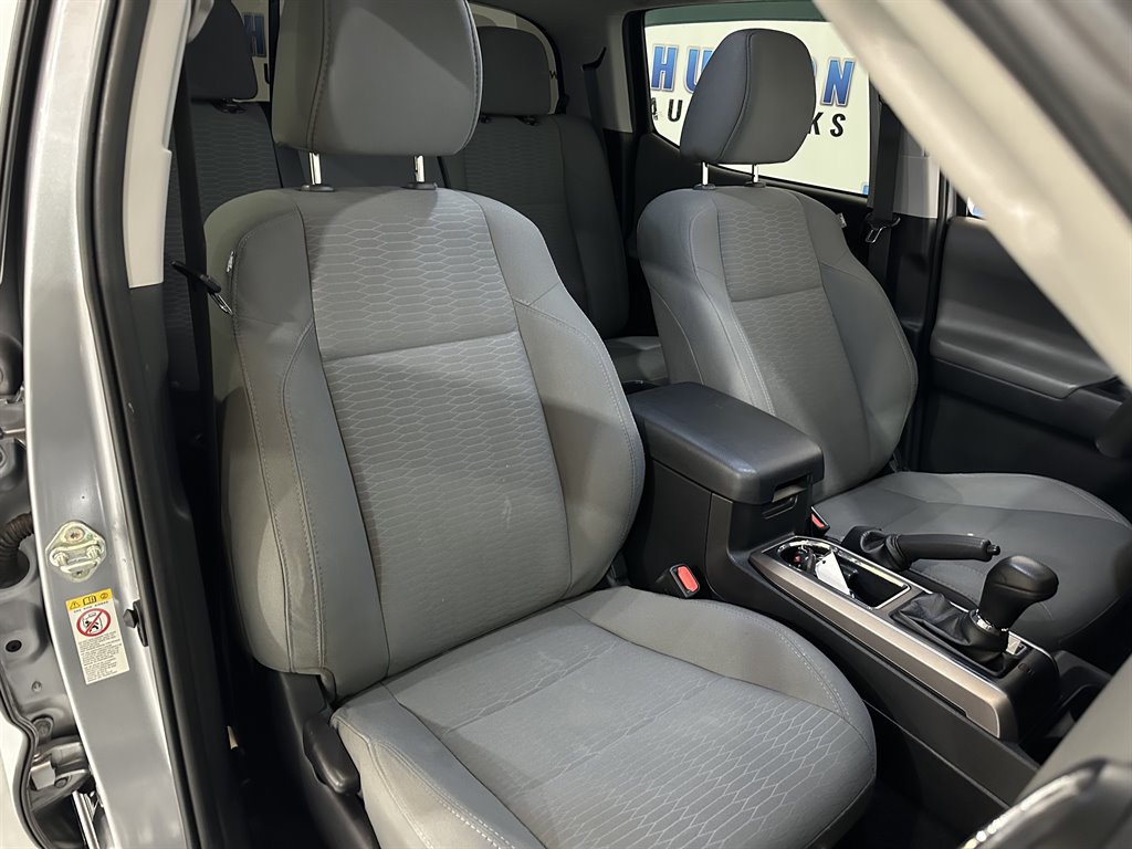 2018 Toyota Tacoma SR5 photo