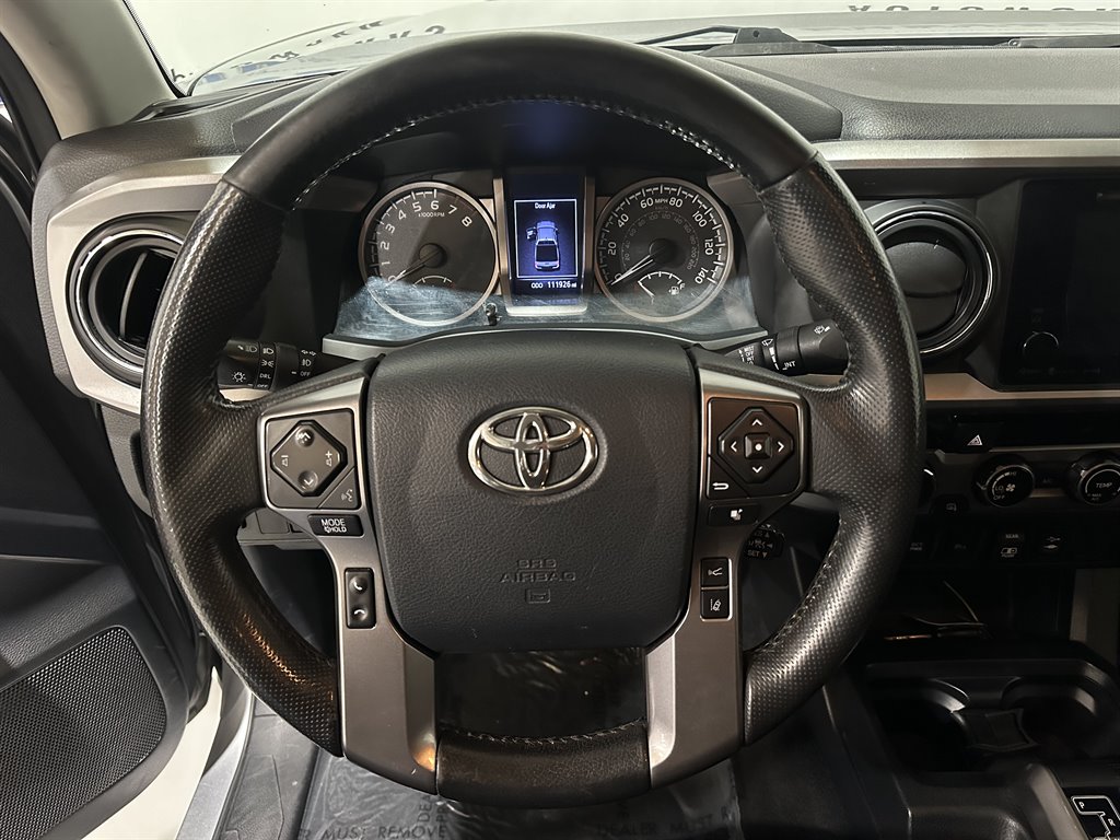 2018 Toyota Tacoma SR5 photo