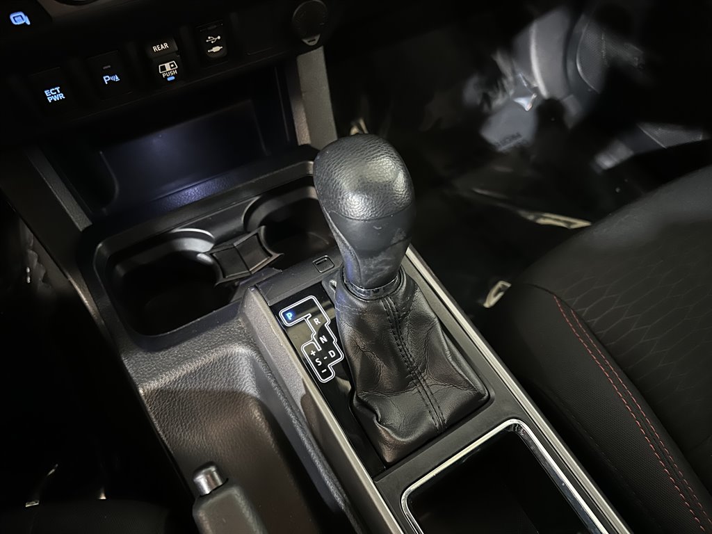 2018 Toyota Tacoma SR5 photo