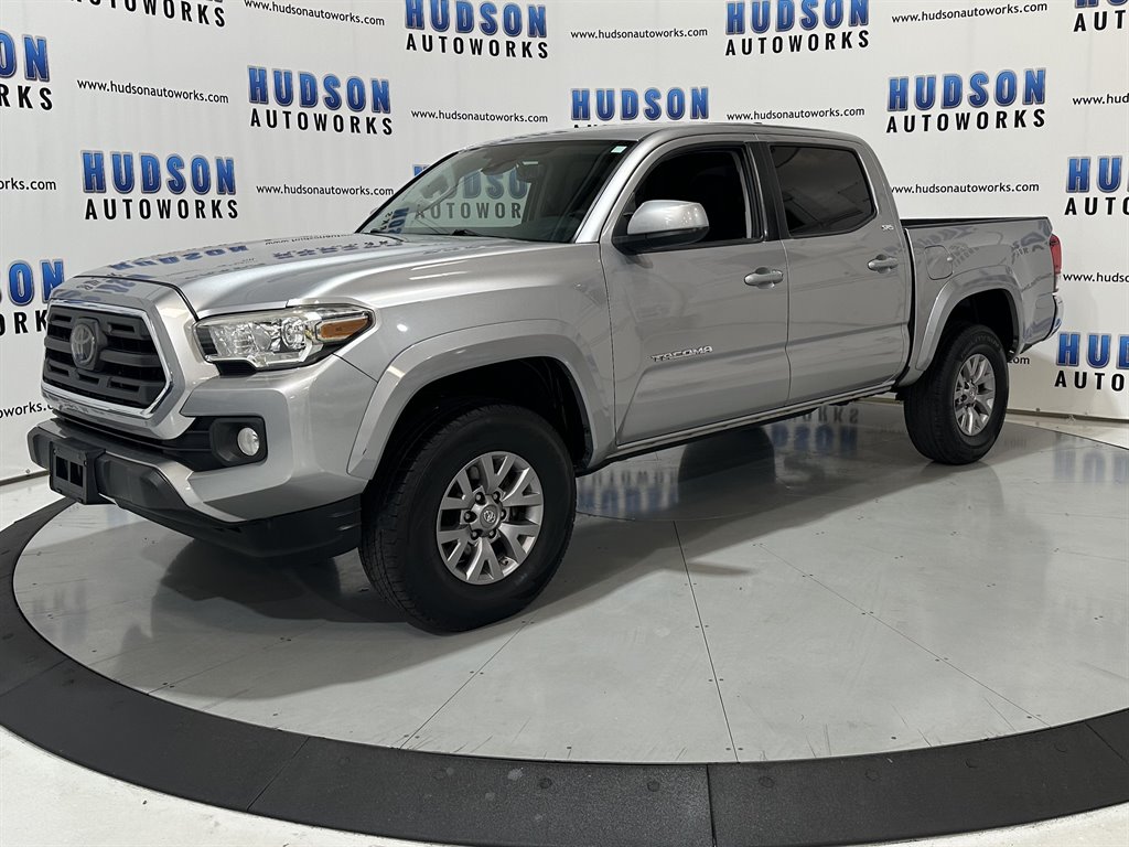 2018 Toyota Tacoma SR5 photo
