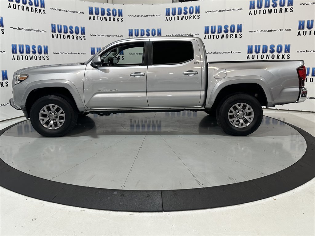 2018 Toyota Tacoma SR5 photo