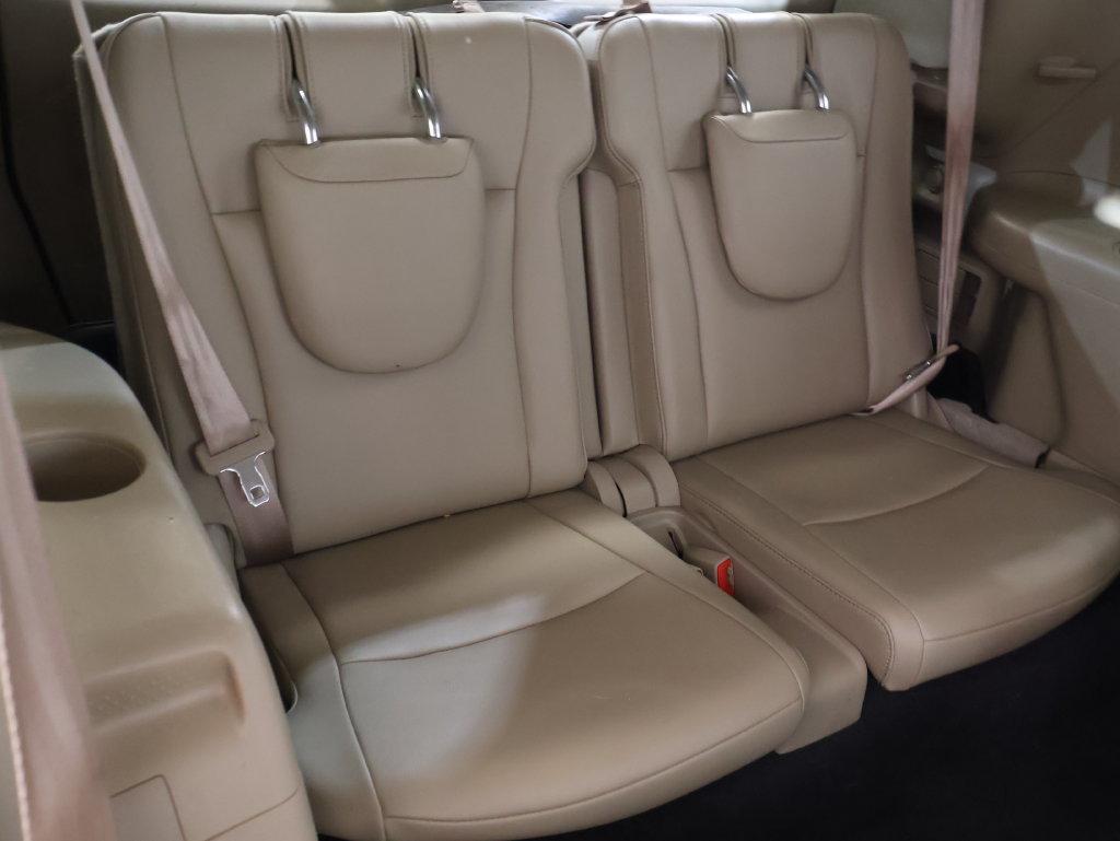 2013 Toyota Highlander - $13,500
