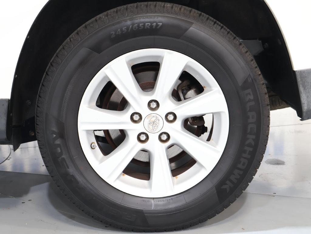 2013 Toyota Highlander - $13,500