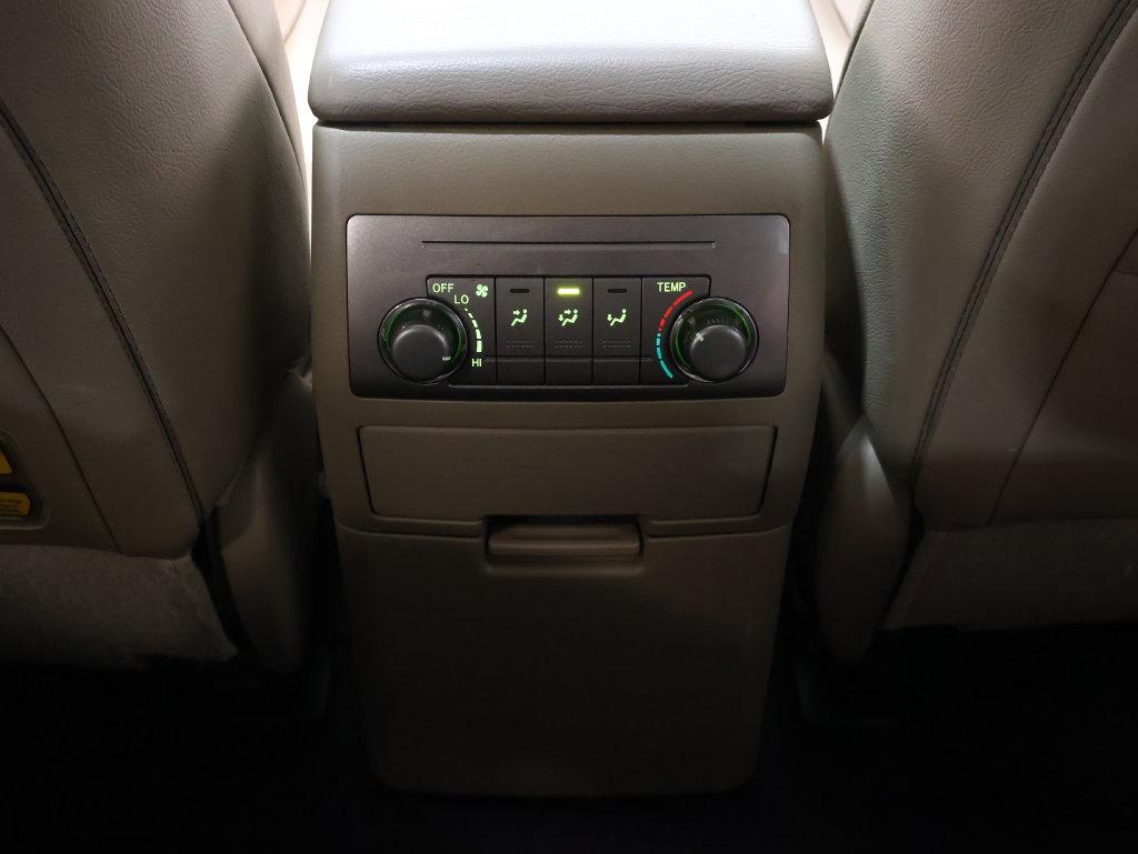 2013 Toyota Highlander - $13,500