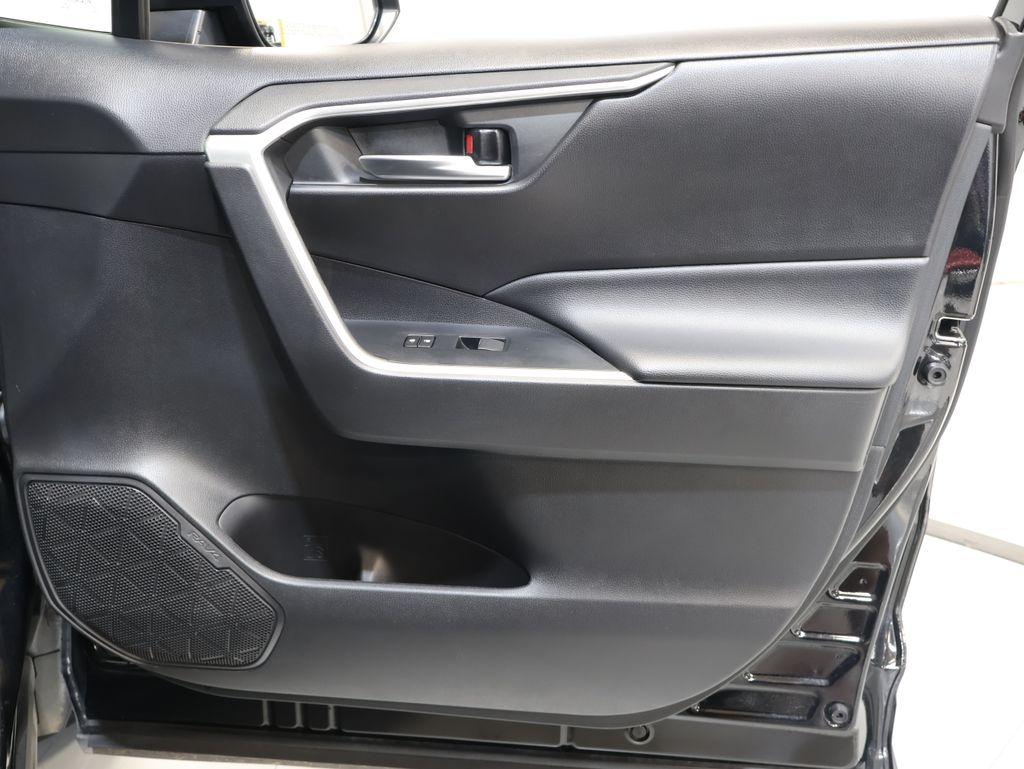 2020 Toyota RAV4 - $23,575