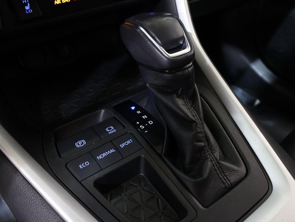 2020 Toyota RAV4 - $23,575