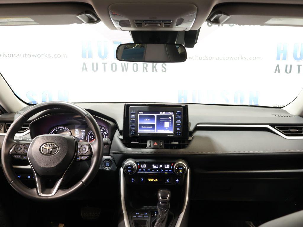 2020 Toyota RAV4 - $23,575