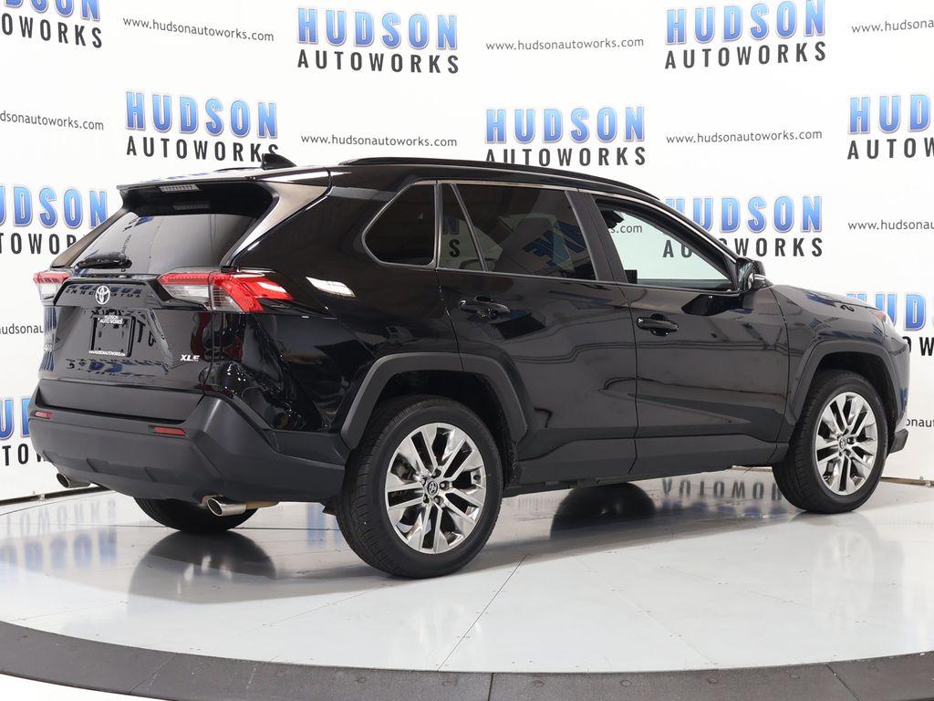 2020 Toyota RAV4 - $23,575