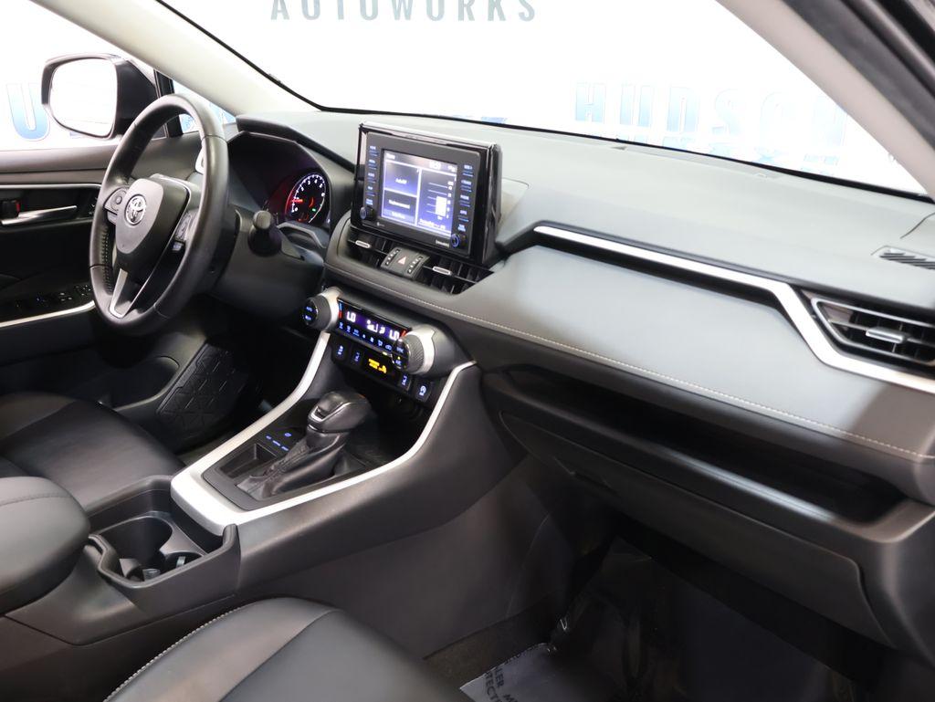 2020 Toyota RAV4 - $23,575