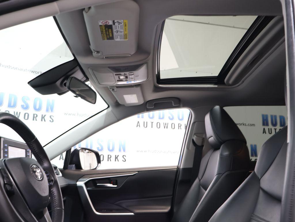 2020 Toyota RAV4 - $23,575