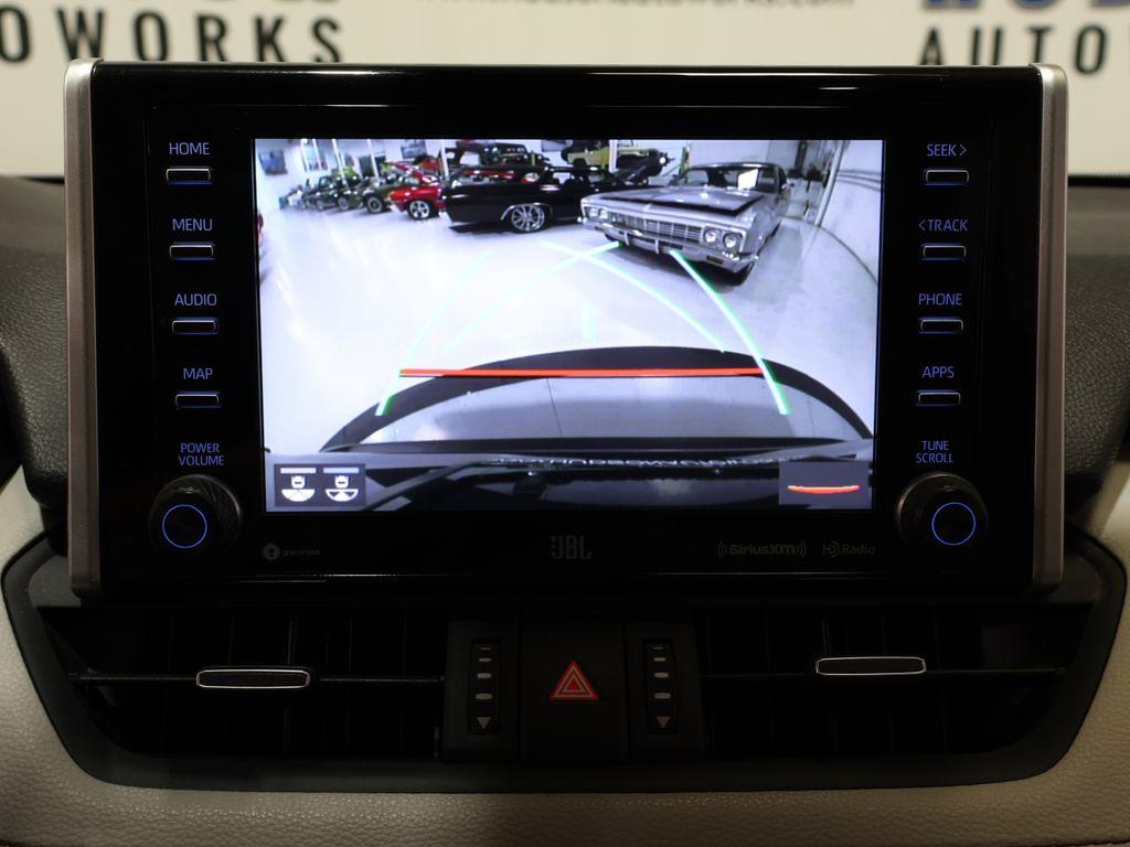 2019 Toyota RAV4 - $27,100