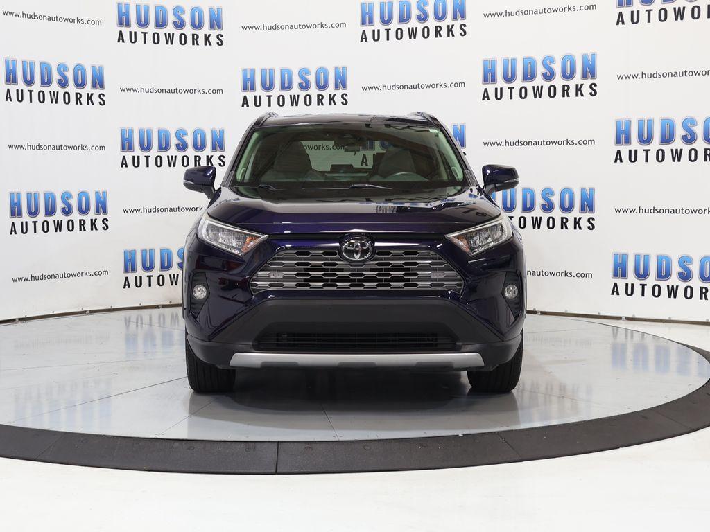 2019 Toyota RAV4 - $27,100