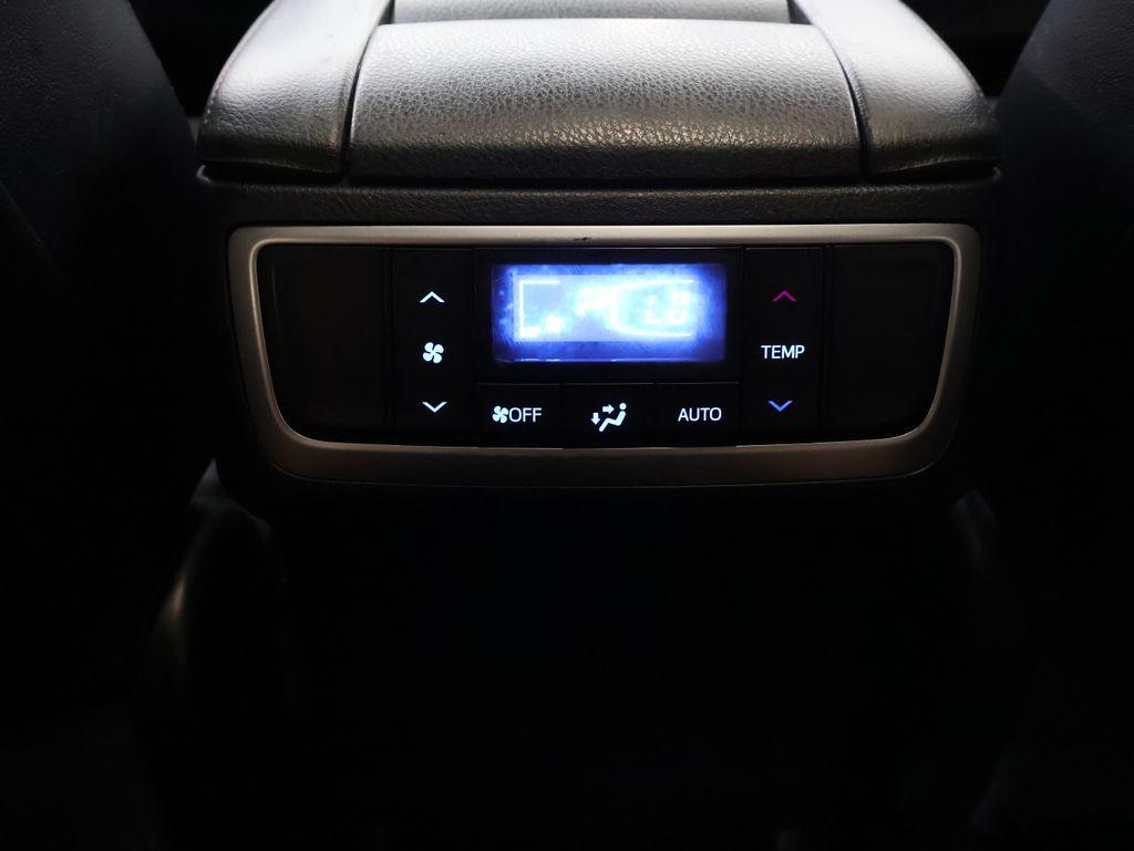 2017 Toyota Highlander - $30,000