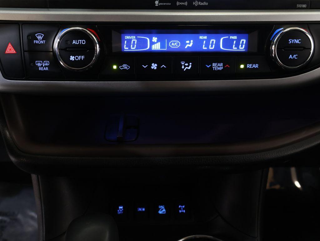 2017 Toyota Highlander - $30,000