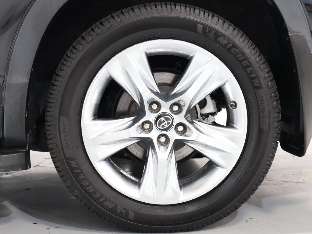 2016 Toyota Highlander - $26,500