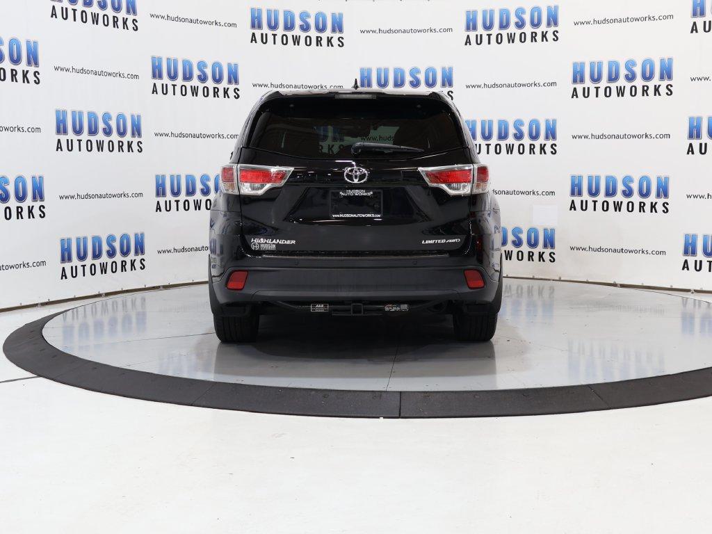 2016 Toyota Highlander - $26,500