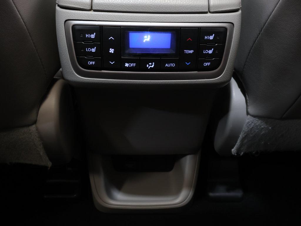 2016 Toyota Highlander - $26,500