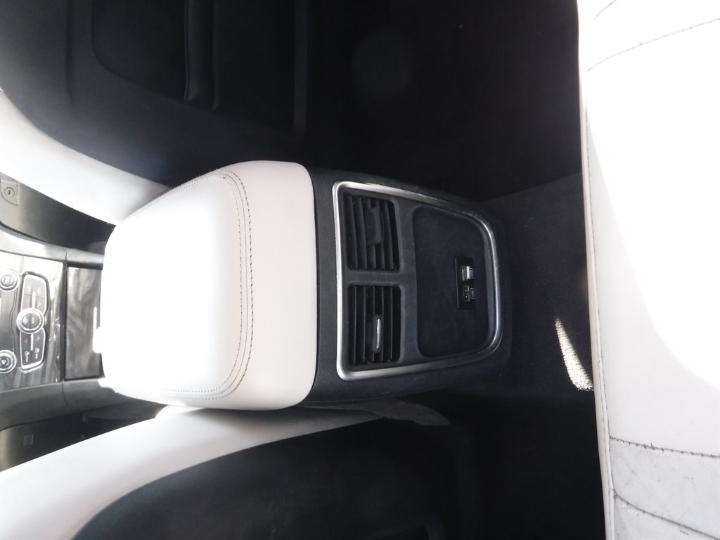 2016 Chrysler 300