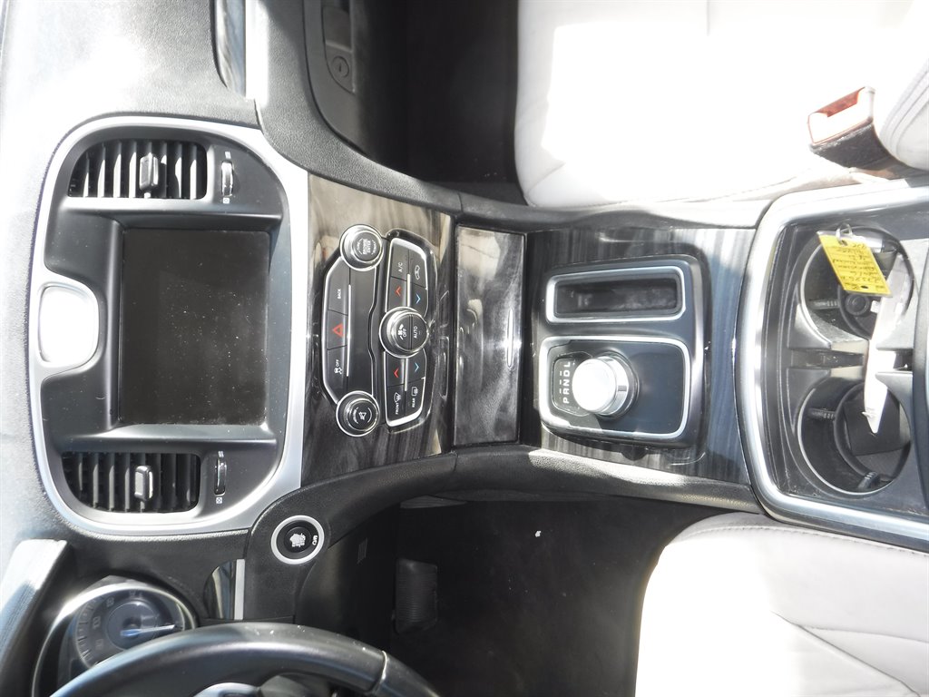 2016 Chrysler 300