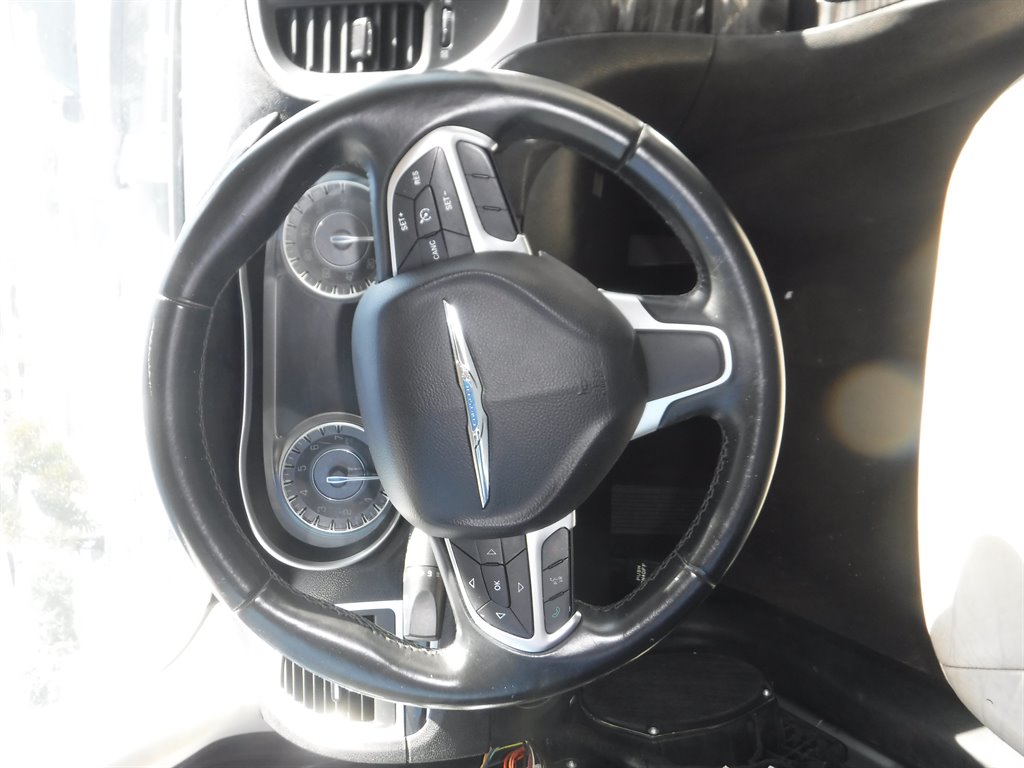 2016 Chrysler 300