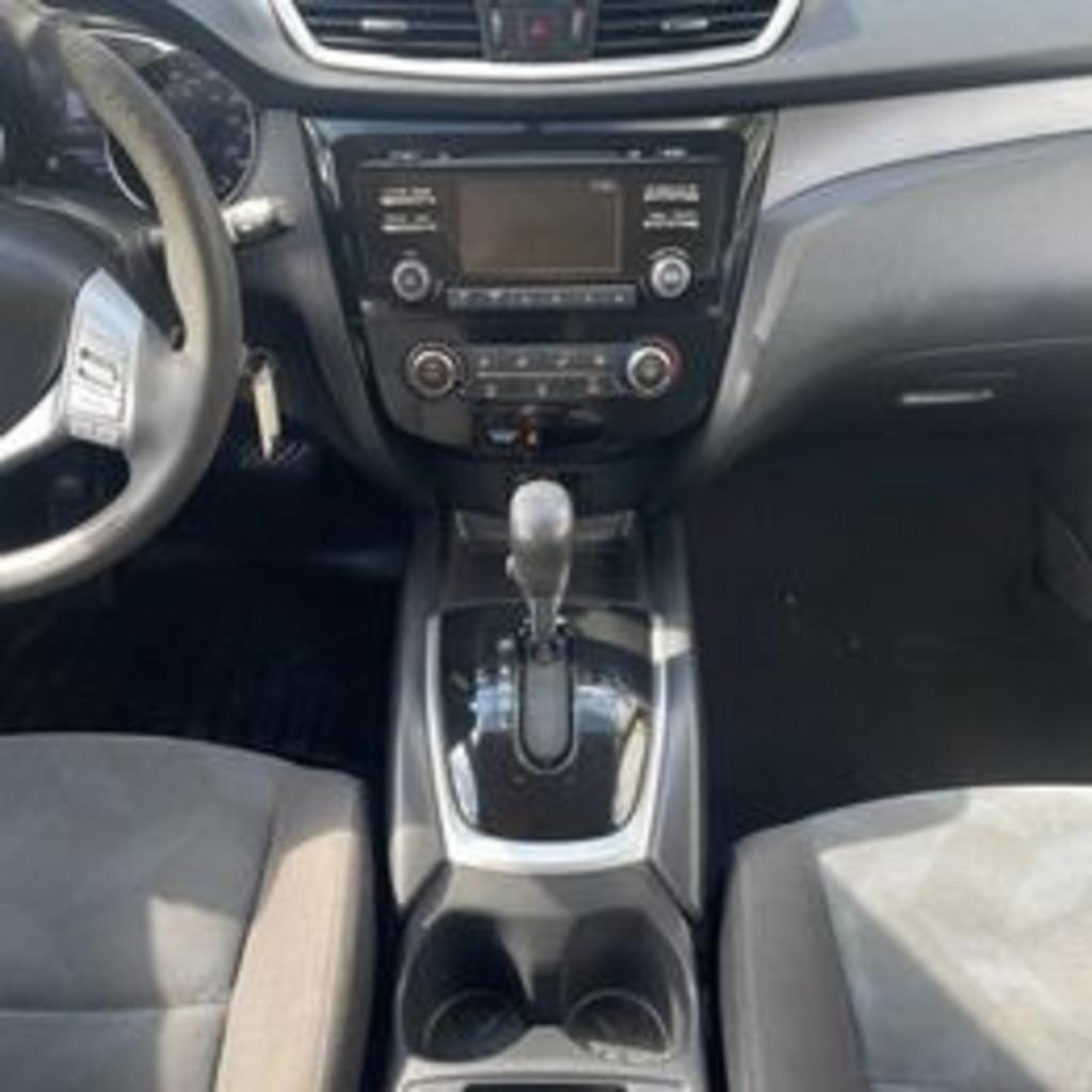 2016 Nissan Rogue - $11,995