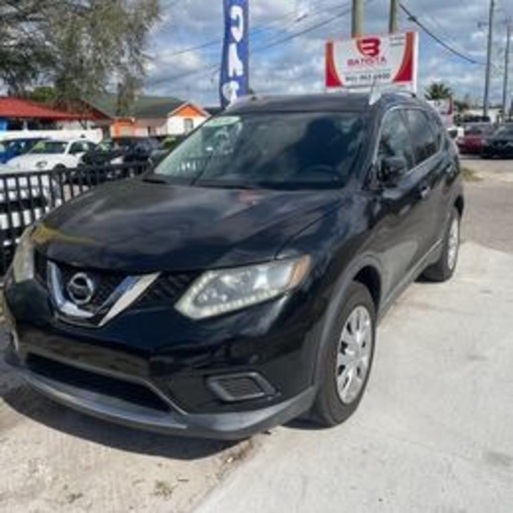 2016 Nissan Rogue - $11,995