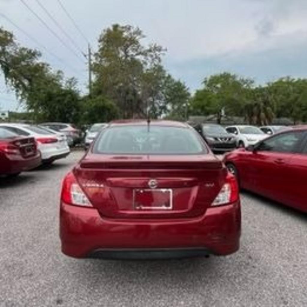 2018 Nissan Versa