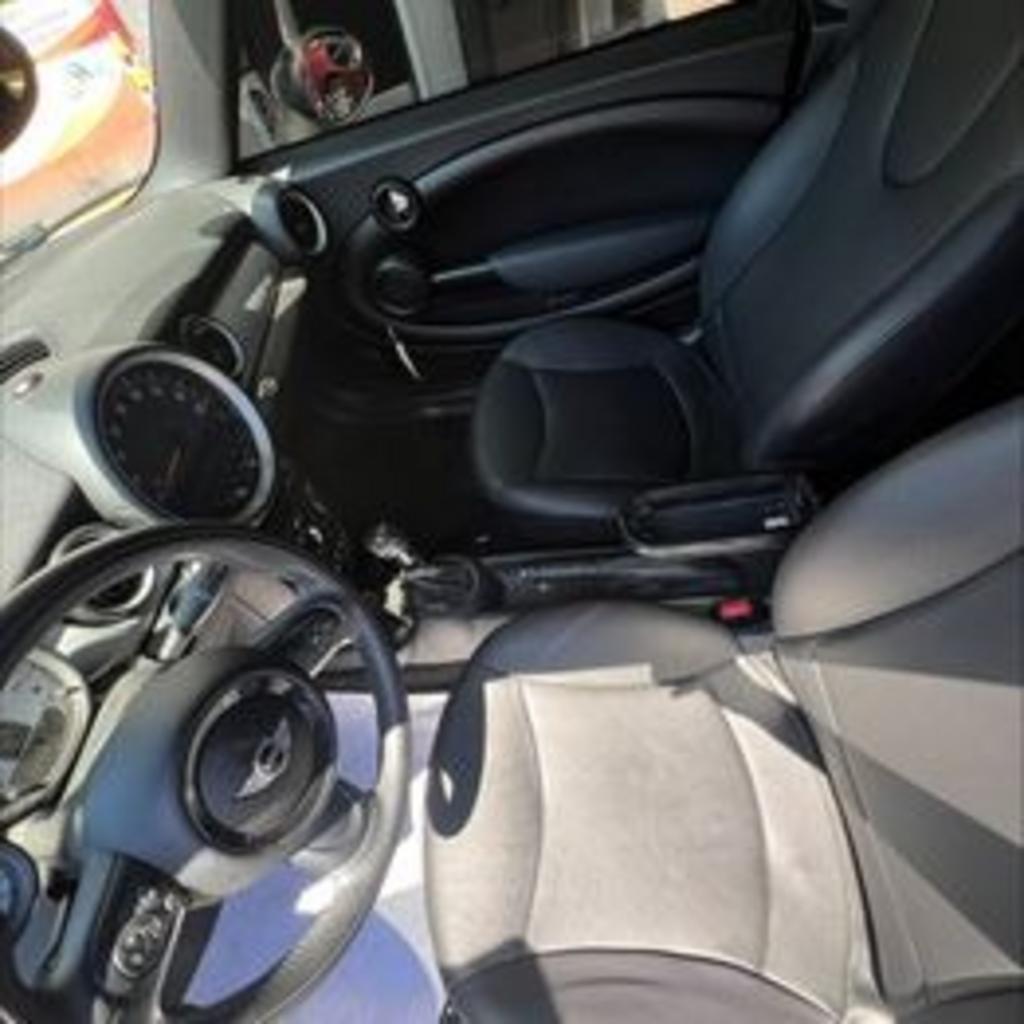 2016 Mini Countryman S ALL4 photo 16