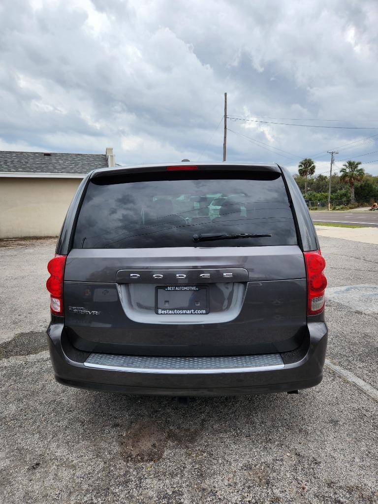 2014 Dodge Grand Caravan - $9,499